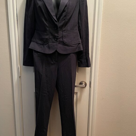 Studio 400 the Limited Women 2 Piece Dark Grey Suit - Picture 6 of 7